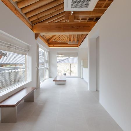 Cheong-Yeon, The Korean Traditional House Hanok In Jeonju Hanok Village Exterior foto